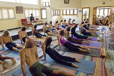   YOGA SPACE