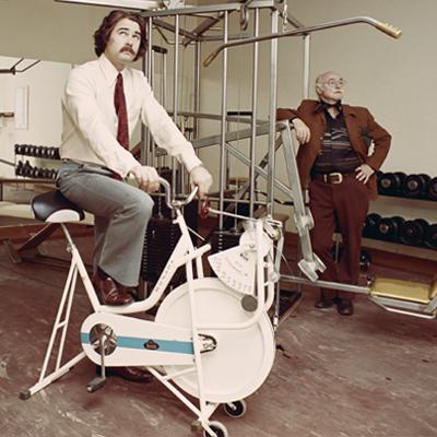 Популярное фитнес-оборудование: тогда и сейчас